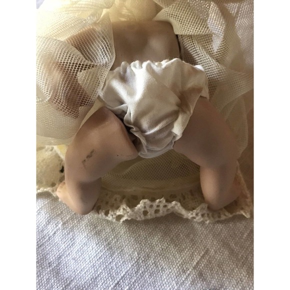Small Bisque Baby Doll Angel Jointed Limbs Tulle Crochet Dress 6.5” READ - Picture 11 of 15